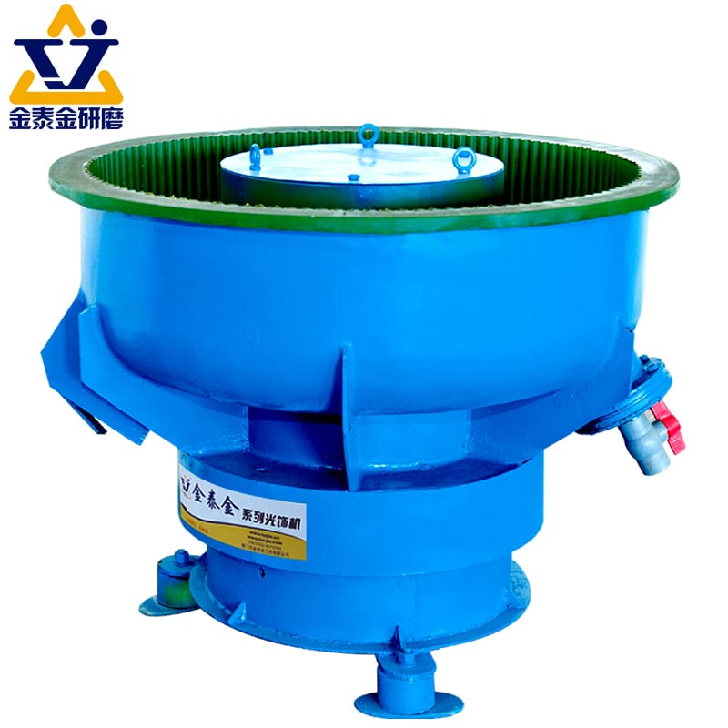 The same bowl from the drive side: the spring bank and the drain valve at the wall are the two points that decide amplitude and compound level